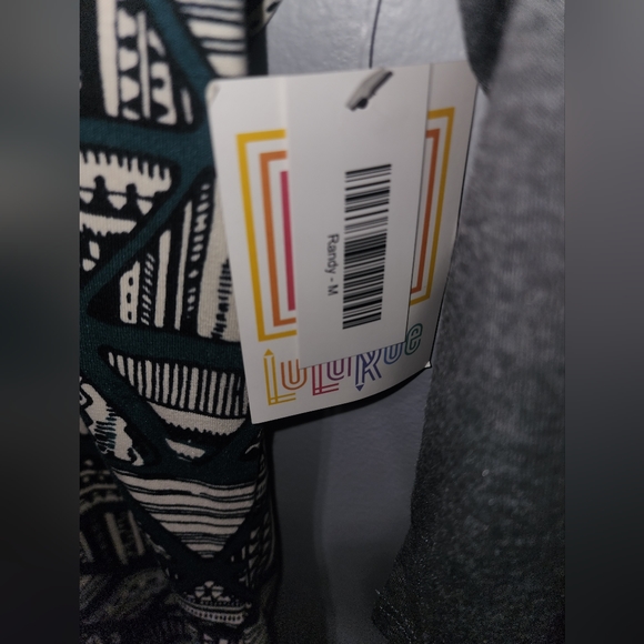 LuLaRoe Randy - Picture 4 of 4